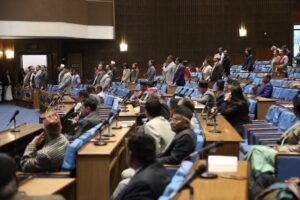 कुलमान, रंगशालामा दर्शक कुटिएको र दुई पत्रकारको विषयले तातेको संसद् बैठक