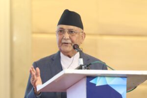 शिक्षकहरुले सडकमा बसिरहनु पर्दैन्, संवादबाट सम्बोधन गर्नेछौंः प्रधानमन्त्री