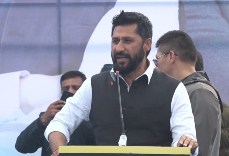 कुशासनको ‘सटर’ बन्द गर्ने रवि लामिछानेको उद्घोष