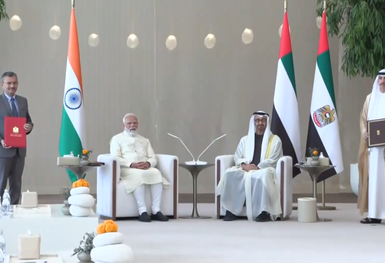 भारत–युएई रणनीतिक साझेदारी थप बलियो : अबुधाबी अवतरण गर्दा मोदीको विमानलाई एफ–१६ जेटबाट एस्कर्ट