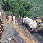 १८ दिनपछि पृथ्वी राजमार्गको कृष्णभीरमा यातायात सेवा पुनः सञ्चालन